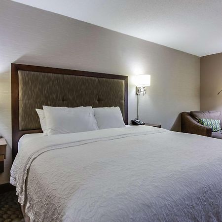Hampton Inn Dickson Zewnętrze zdjęcie