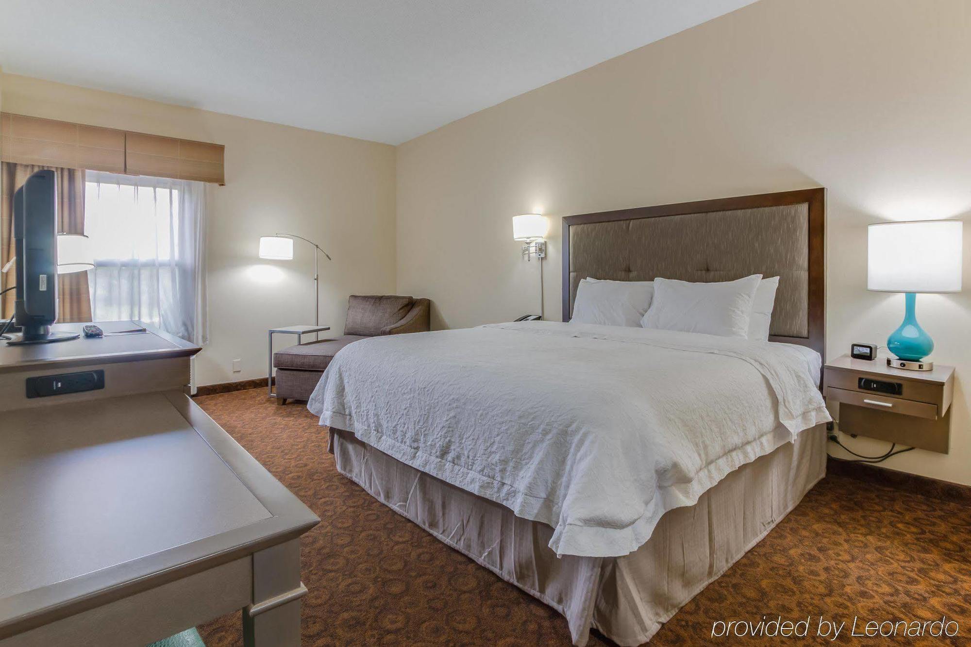 Hampton Inn Dickson Zewnętrze zdjęcie