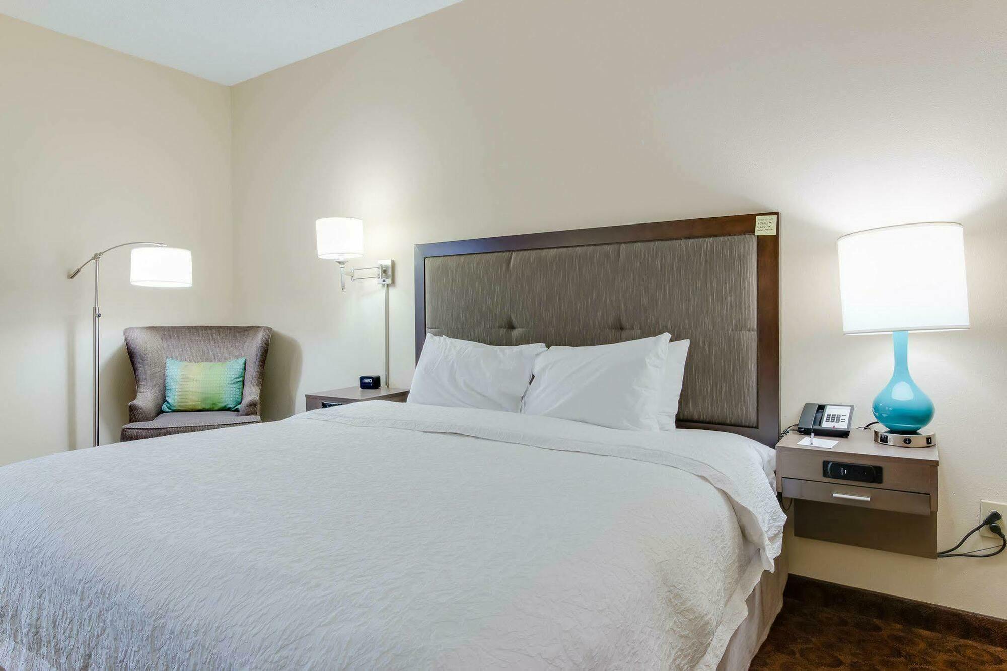 Hampton Inn Dickson Zewnętrze zdjęcie