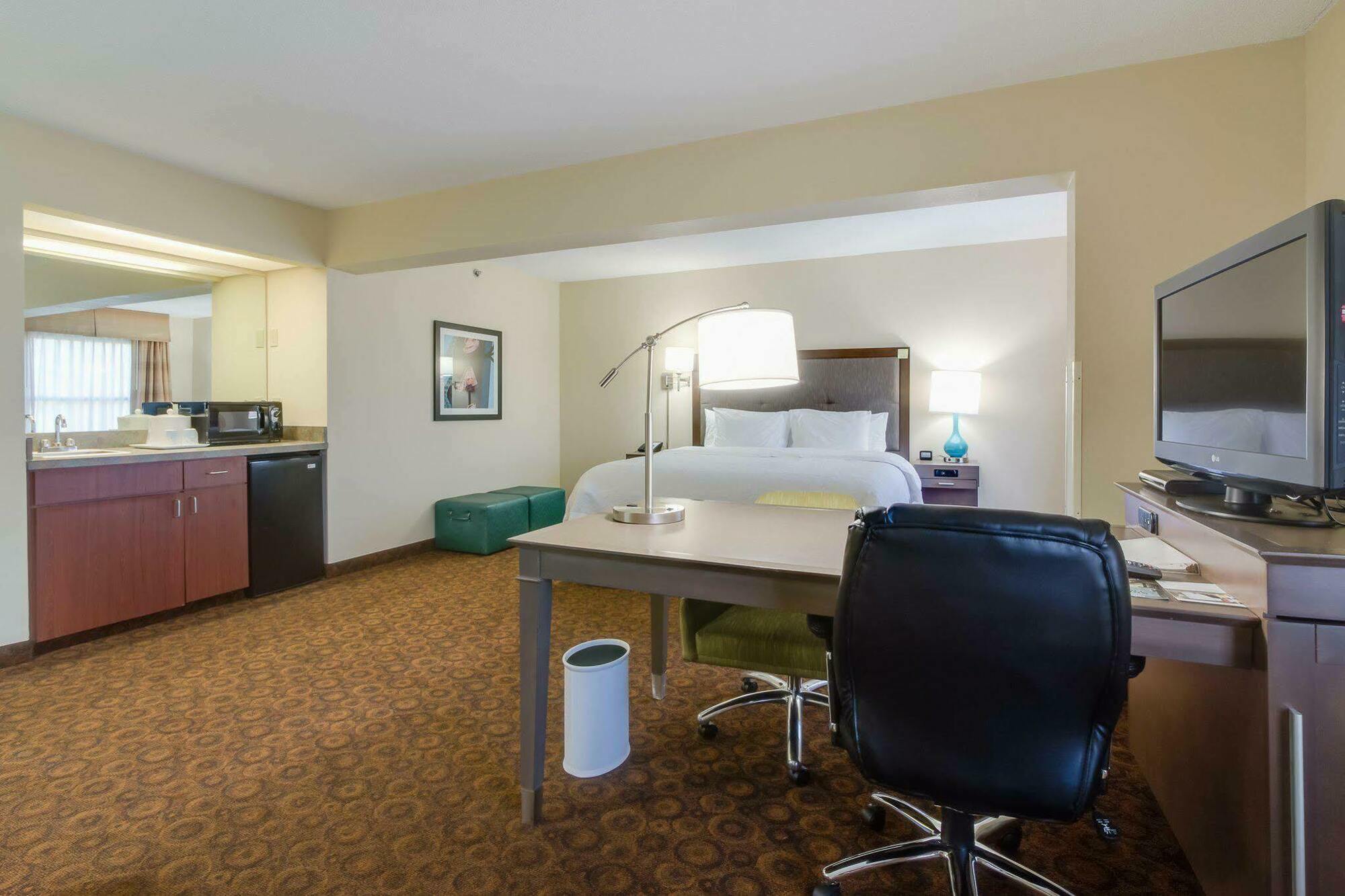 Hampton Inn Dickson Zewnętrze zdjęcie